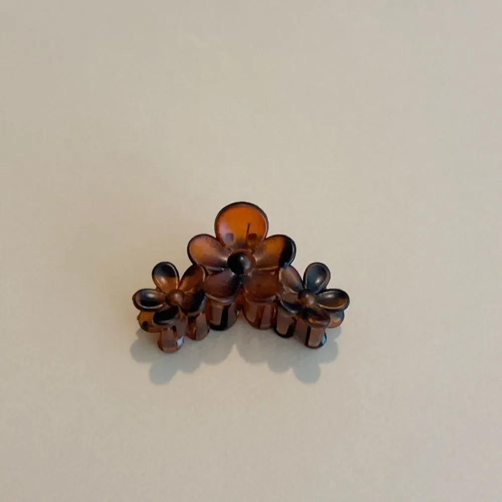 Floral Brown Hair Clip N1411